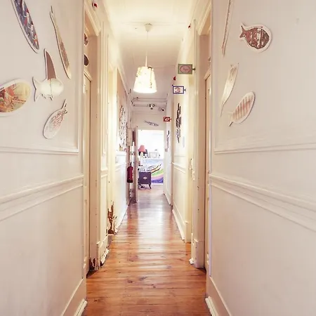 Chillout Privates Hostel *