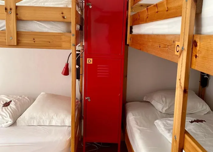 Chillout Privates Hostel *