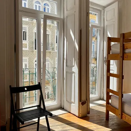 Chillout Privates Hostal Lisboa